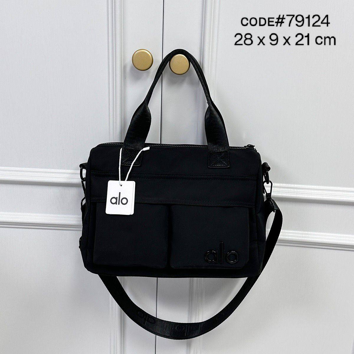 Alo Handle Bag
ʜᴀɴᴅʟᴇ ᴄʀᴏssʙᴏᴅʏ
ᴢɪᴘᴘᴇʀ ᴛʏᴘᴇ
ғᴀʙʀɪᴄ ᴍᴀᴛᴇʀɪᴀʟ
ᴡɪᴛʜ ᴛʀɪᴍ ʟᴏɴɢ sᴛʀᴀᴘ
ʟᴀʀɢᴇ sɪᴢᴇ : 28 cm
75 dhs✅
Zain31
♥️♥️♥️