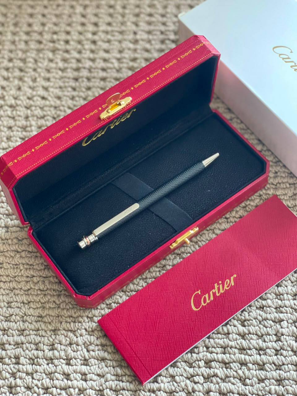 CARTIER
*Pen✍️*
*New Collection*
*Master Quality*
190 dhs✅
Zain179
♥️♥️♥️