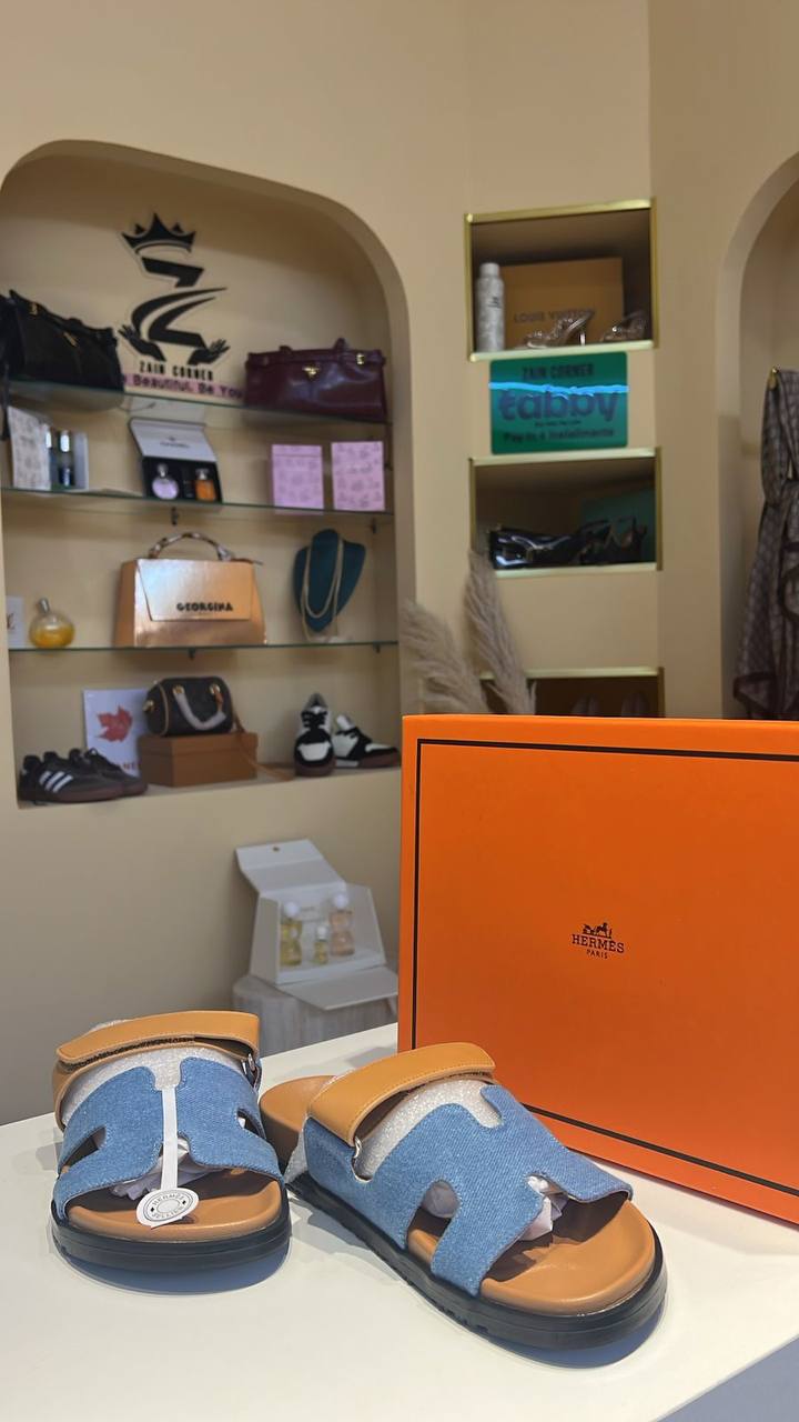 Hermes
36-41
90 dhs
Zain120
♥️♥️♥️