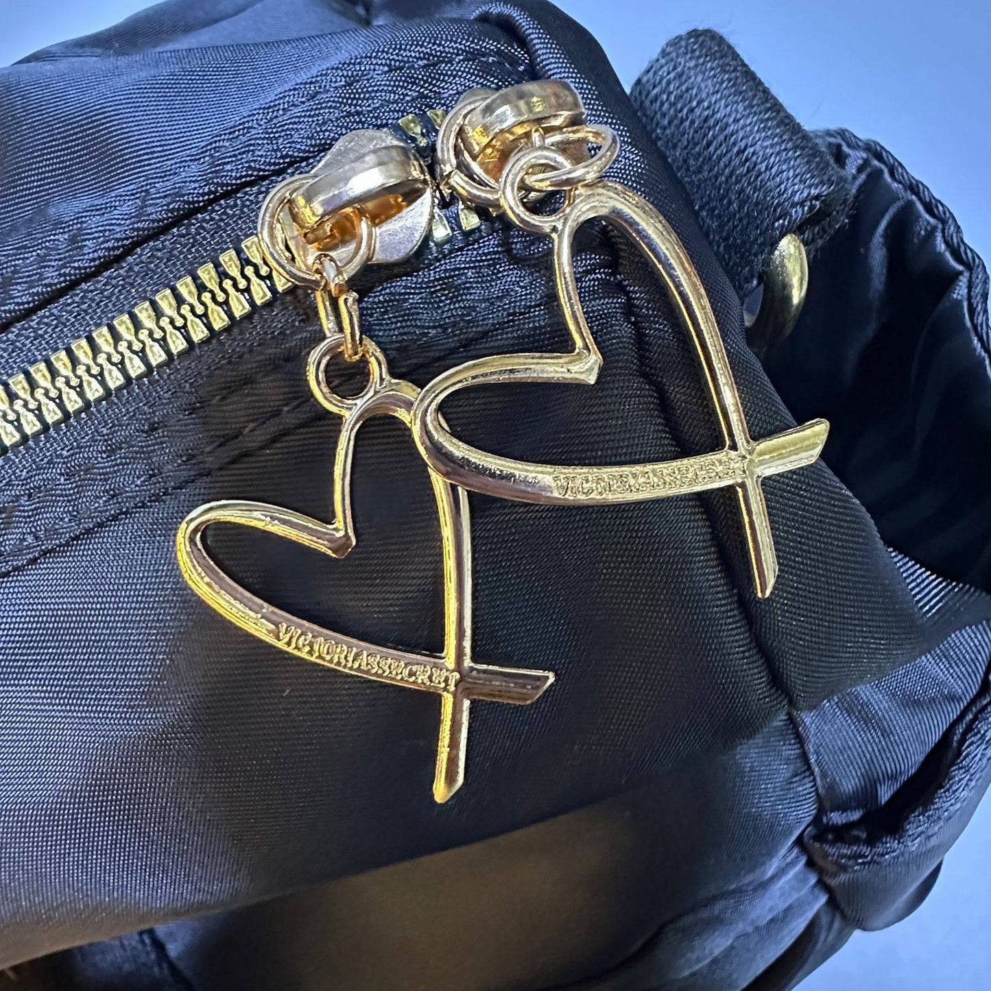 Victoria's Secret
travelling bag new came good quality
90 dhs❣️
Zain39
♥️♥️♥️