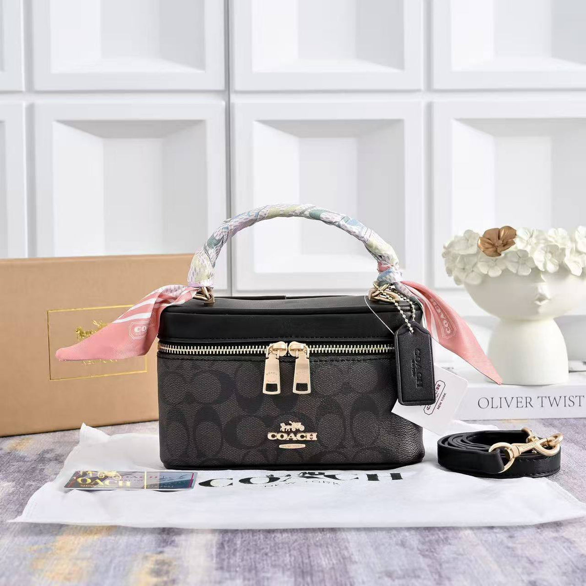 Coach
100 dhs🇦🇪🇦🇪
Zain143
♥️♥️♥️