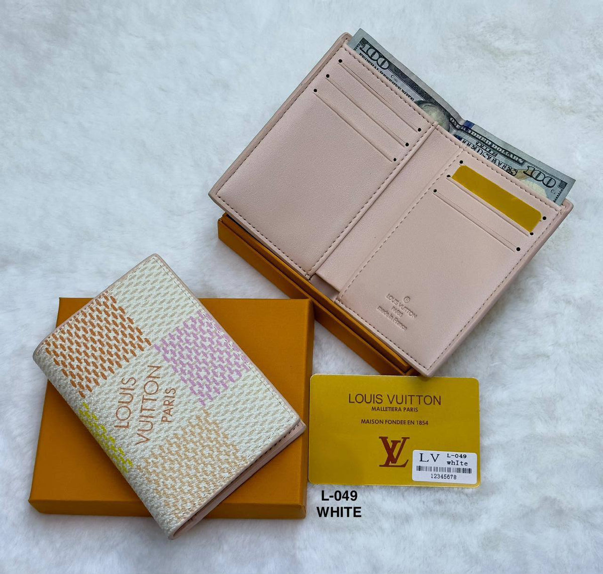 Wallets
70 dhs🇦🇪🇦🇪
Zain182
♥️♥️♥️