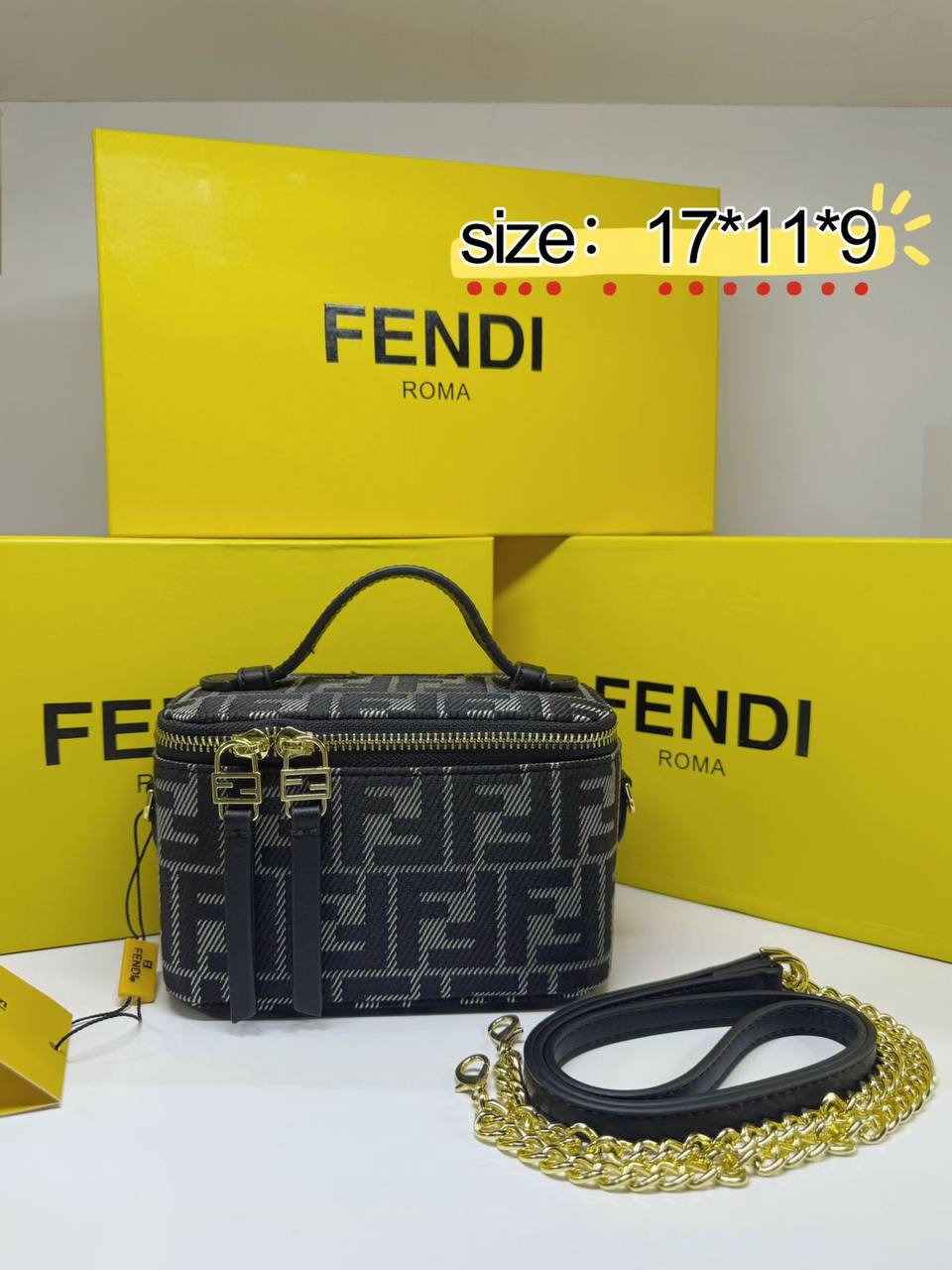Fendi
90 dhs🪙
with box
🎁🎁🎁
Zain38
♥️♥️♥️