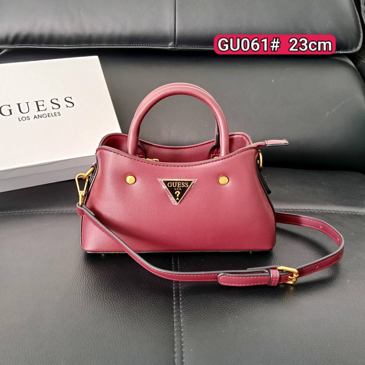 Guess
with box
100 dhs🇦🇪🇦🇪🇦🇪
size 23cm
Zain26
♥️♥️♥️