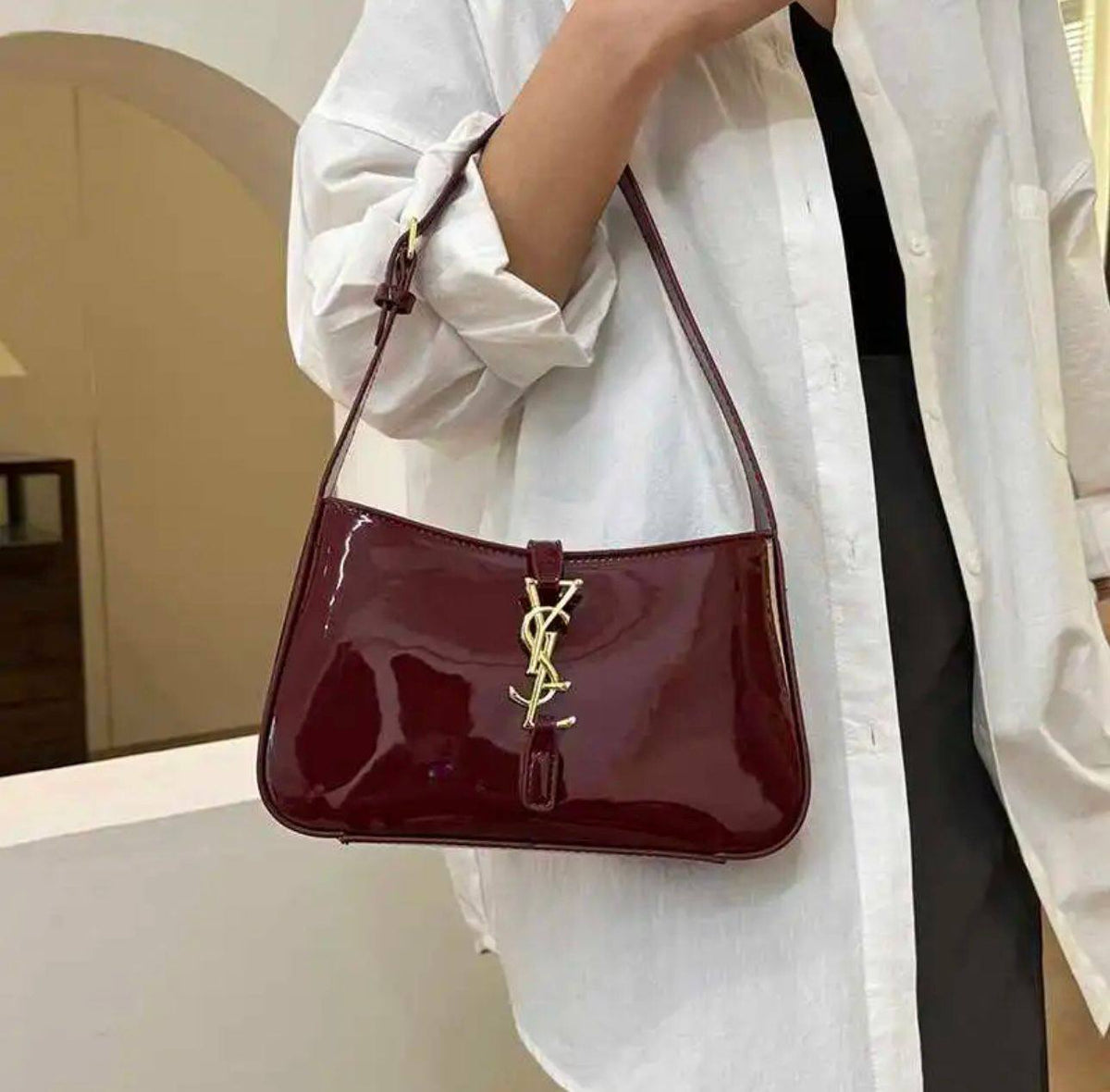 YSL
NEW CAME
Copy one
Withbox
135 dhs🇦🇪🇦🇪
Zain295
♥️♥️♥️