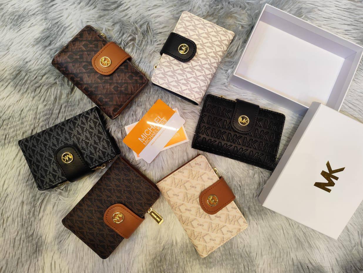 DKNY
45 dhs❣️
Zain102
♥️♥️♥️