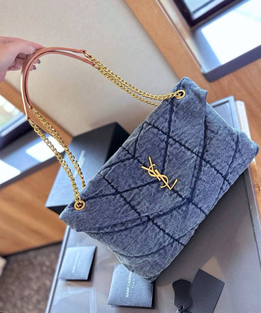 YSL 
COPY ONE 
180 dhs🪙
Zain39
♥️♥️♥️