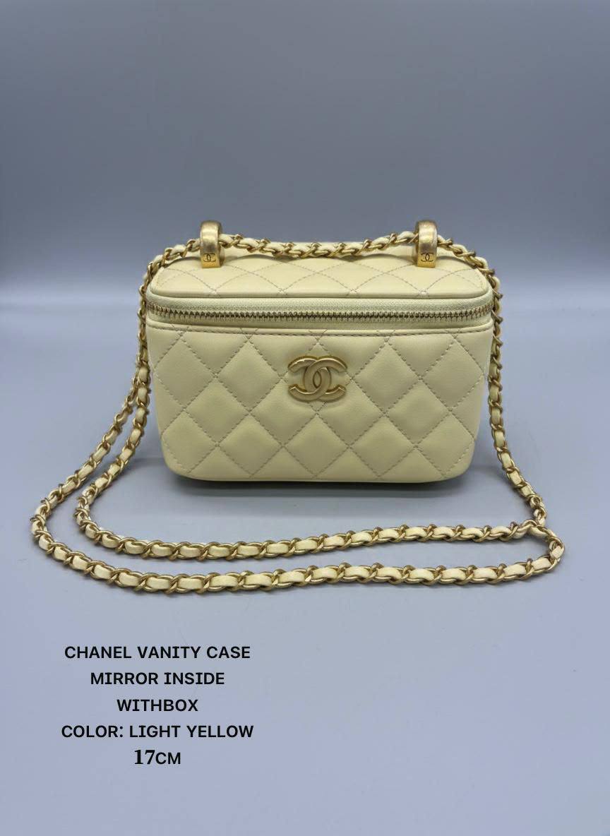 Chanel ᴠᴀɴɪᴛʏ ᴄᴀsᴇ
ᴍɪʀʀᴏʀ ɪɴsɪᴅᴇ
ᴡɪᴛʜʙᴏx
🎁🎁🎁
ʟᴀᴍʙsᴋɪɴ
sɪᴢᴇ:𝟏𝟕ᴄᴍ
100 dhs✅
Zain56
♥️♥️♥️