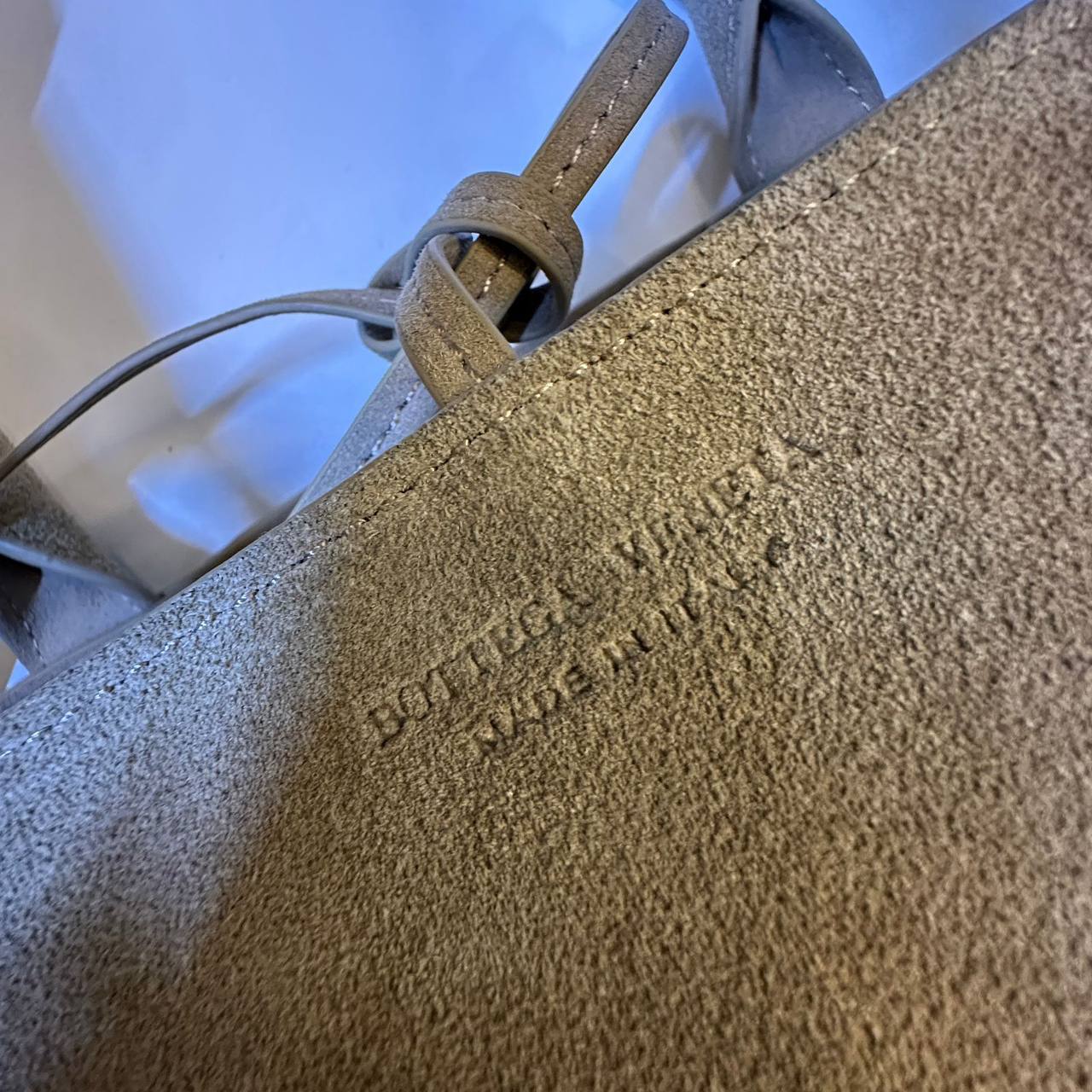 BOTTEGA
MASTER COPY
340 dhs✅
leather
Zain295
♥️♥️♥️