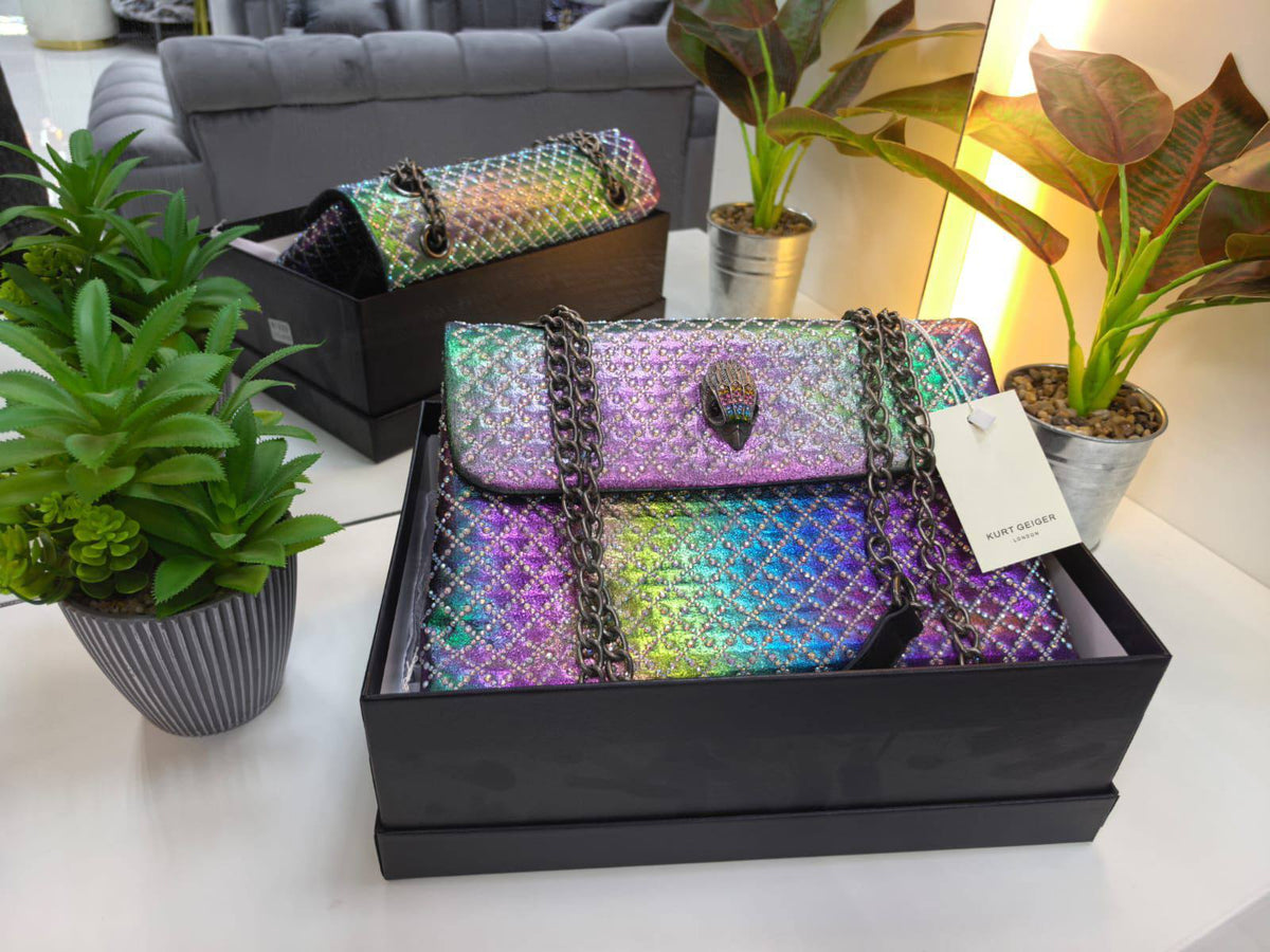 Kurt geoger
Have box
115 dhs🇦🇪🇦🇪
Zain07
♥️♥️♥️