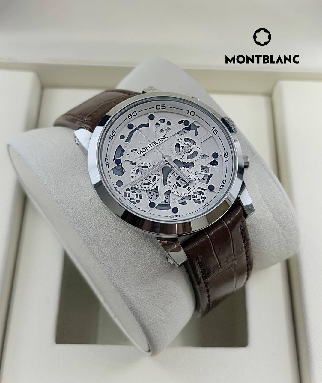Montblanc Men
*Chronograph working*
110 dhs❣️
*Battery*
Zain29
♥️♥️♥️
