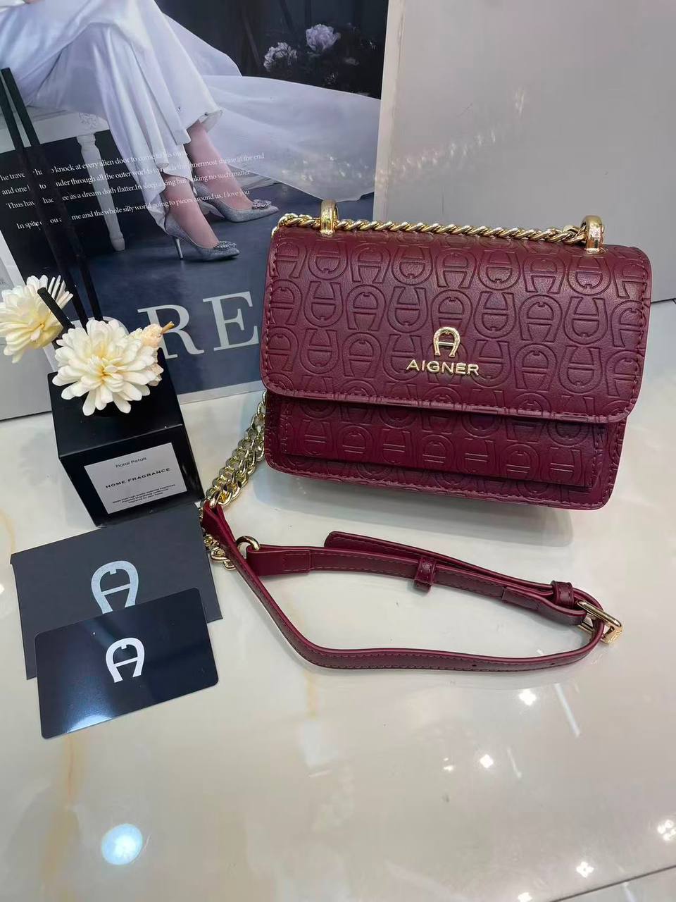 Aigner
Withbox
110 dhs🇦🇪🇦🇪
Zain143
♥️♥️♥️
