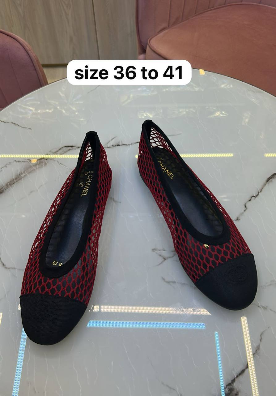 Chanel
Size 36 to 41
110 dhs🪙💕
Zain146
♥️♥️♥️