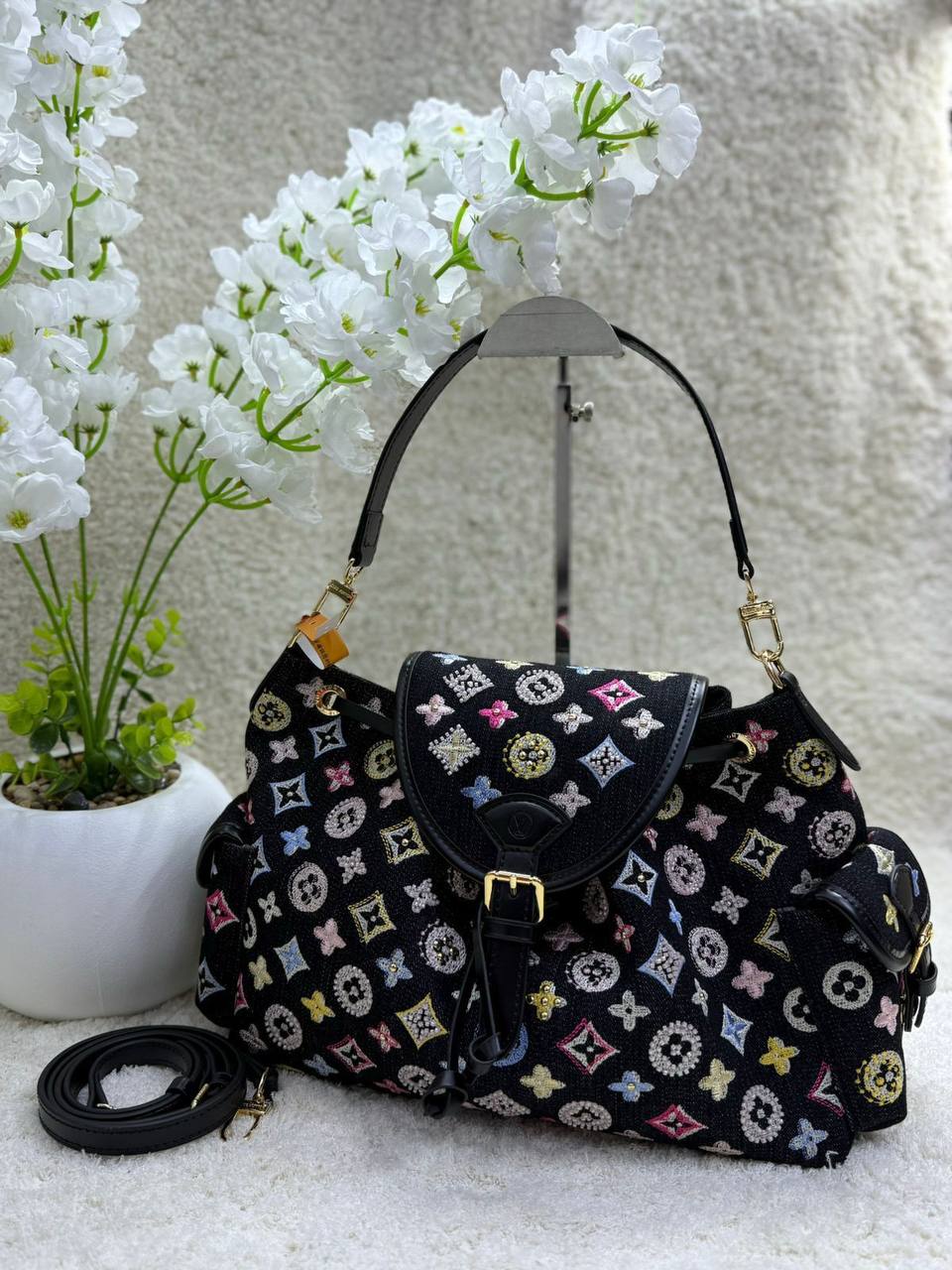 LV
Master
350 dhs✅
Zain297
♥️♥️♥️