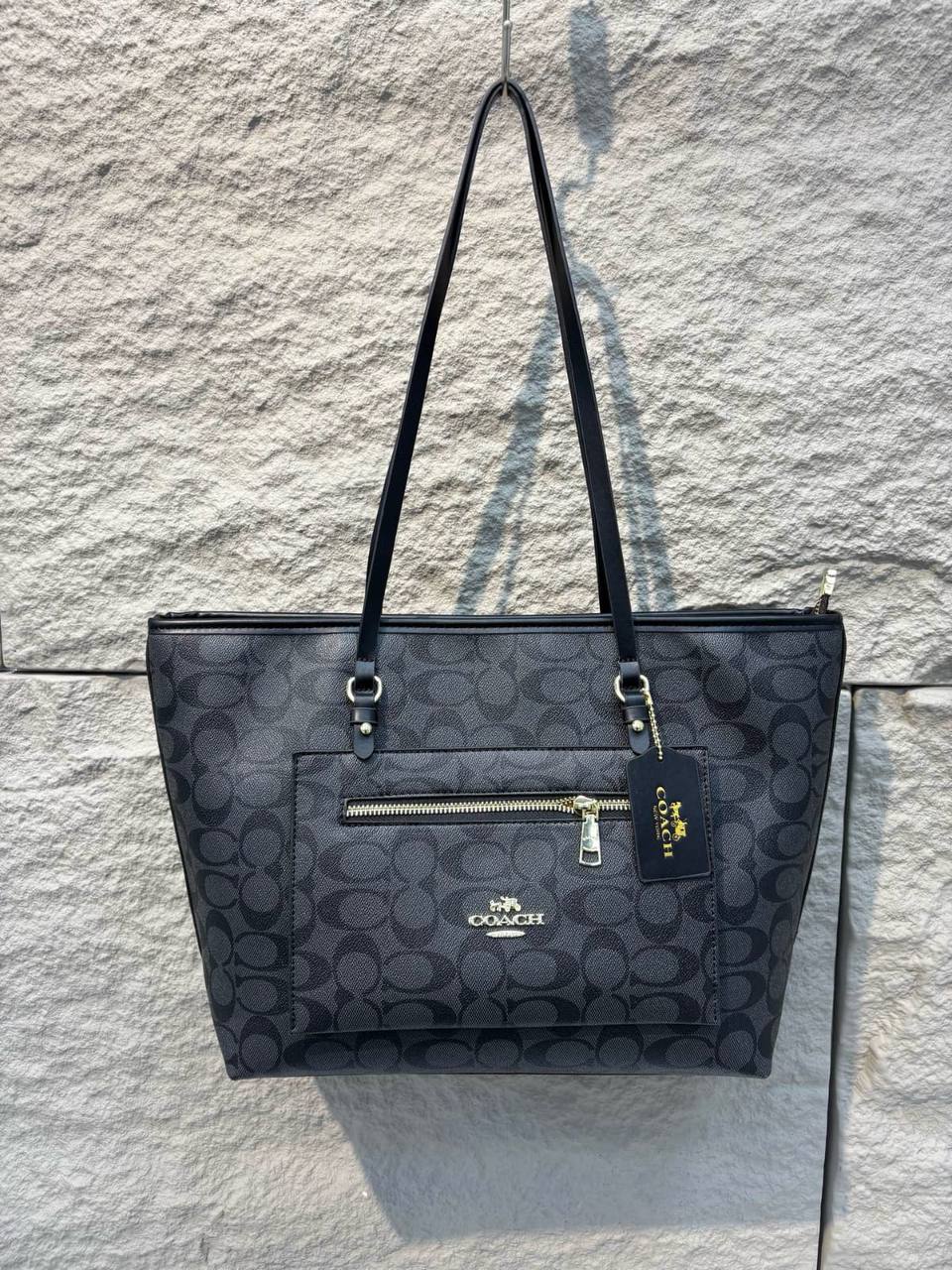 Coach
65 dhs💓
Zain232
♥️♥️♥️