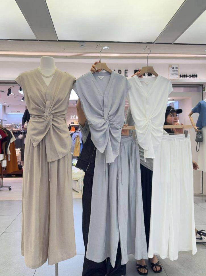 Cotton Fabric lady set
Good quality
Size M ML
140 dhs✅
Zain17
♥️♥️♥️