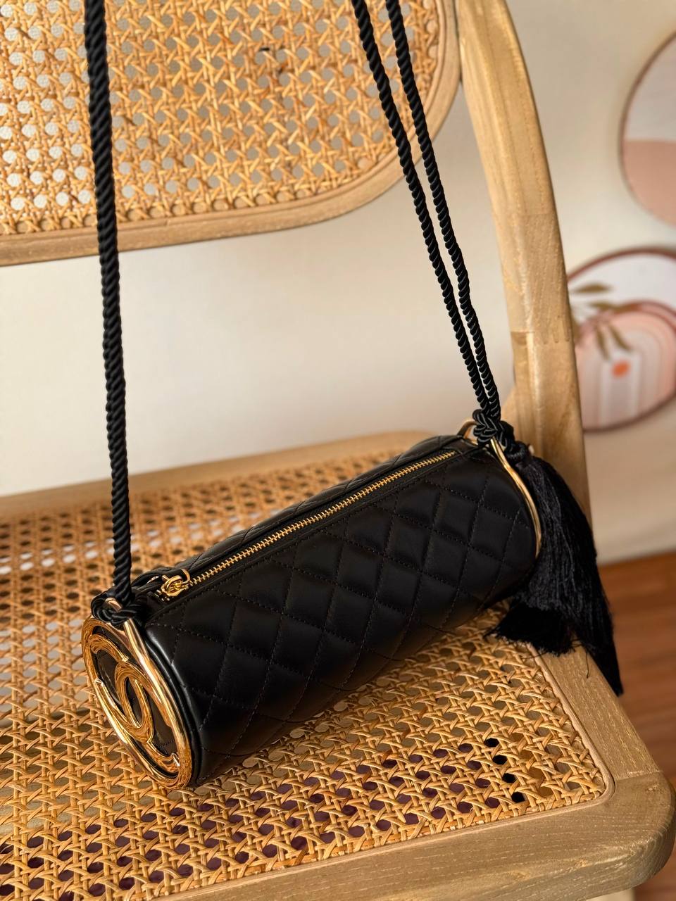 New Collection✨✨✨
CHANEL
25cm
350 dhs🇦🇪🇦🇪
*MASTER QUALITY*
With box🎁
Zain167
♥️♥️♥️