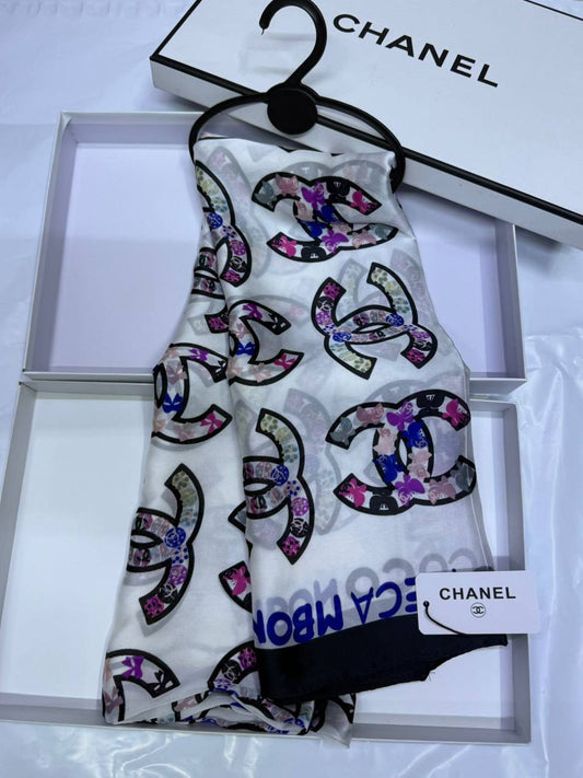 Silk scarf 🧣
40 dhs✅
With box🎁
55 dhs✅
Zain93
♥️♥️♥️