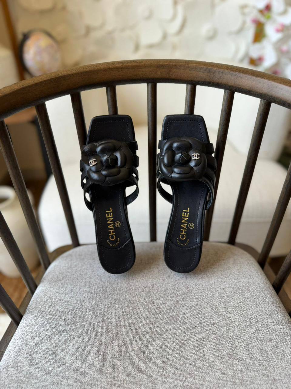 Chanel
π¨π¨π¨ πΈππππππ
πΊπππ π5 ππ π2
450 dhsβ
Zain81
β₯οΈβ₯οΈβ₯οΈ