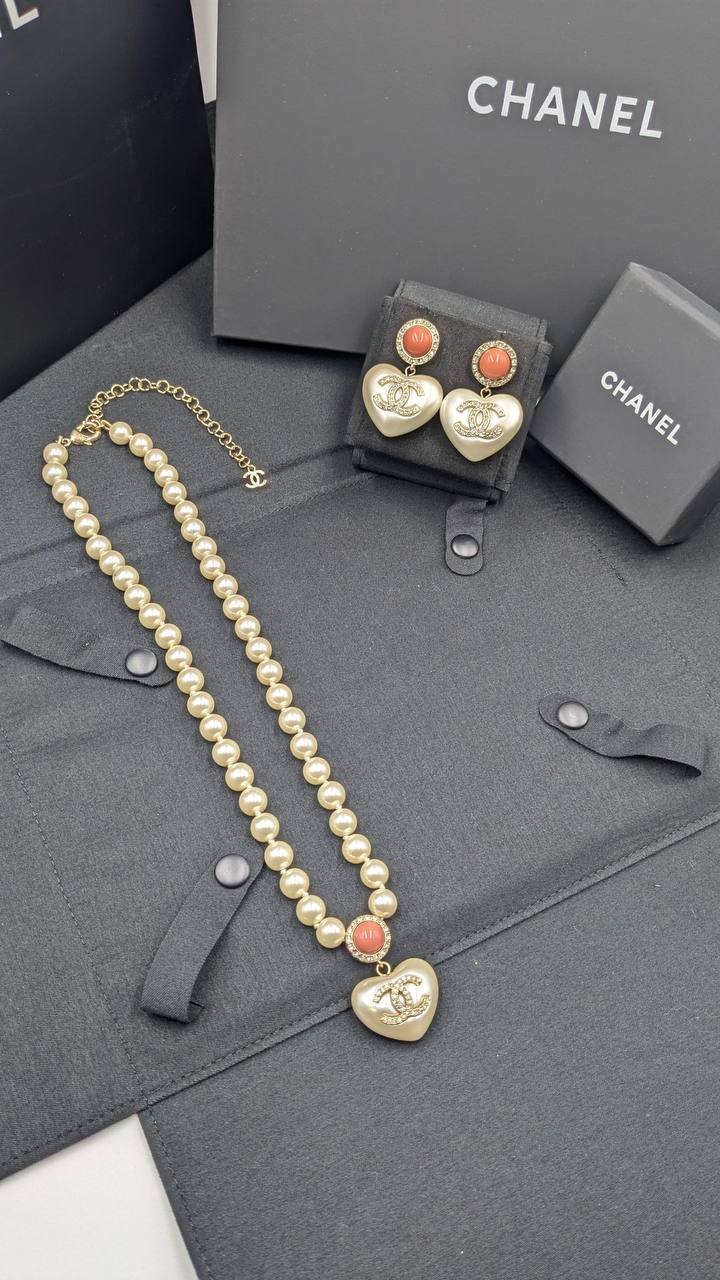 Chanel Set
190 dhs🪙🌨️
normal box🎁
Zain210
♥️♥️♥️