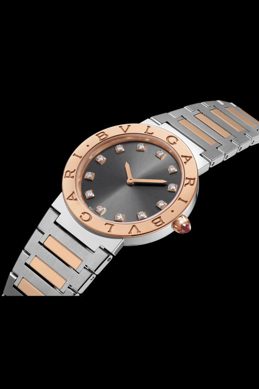 Bvlgari watch
for ladies good quality
260 dhs🪙🌨️
Zain59
♥️♥️♥️