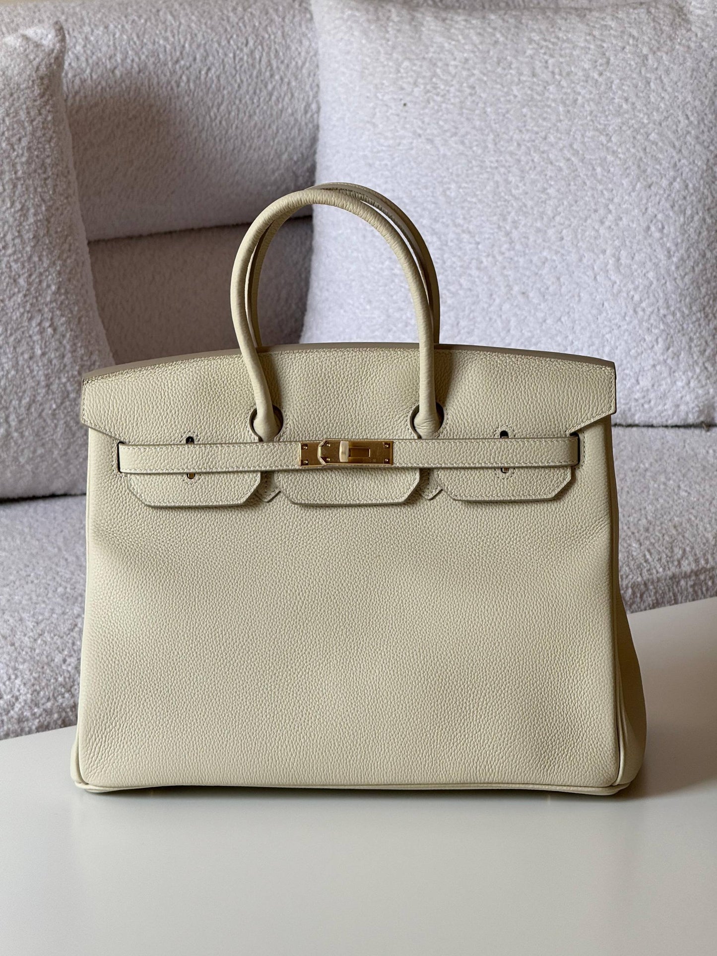 Hermes Birkin 35 cm 💕master quality😍with box❤️
440 dhs🪙🌨️
Zain52
♥️♥️♥️