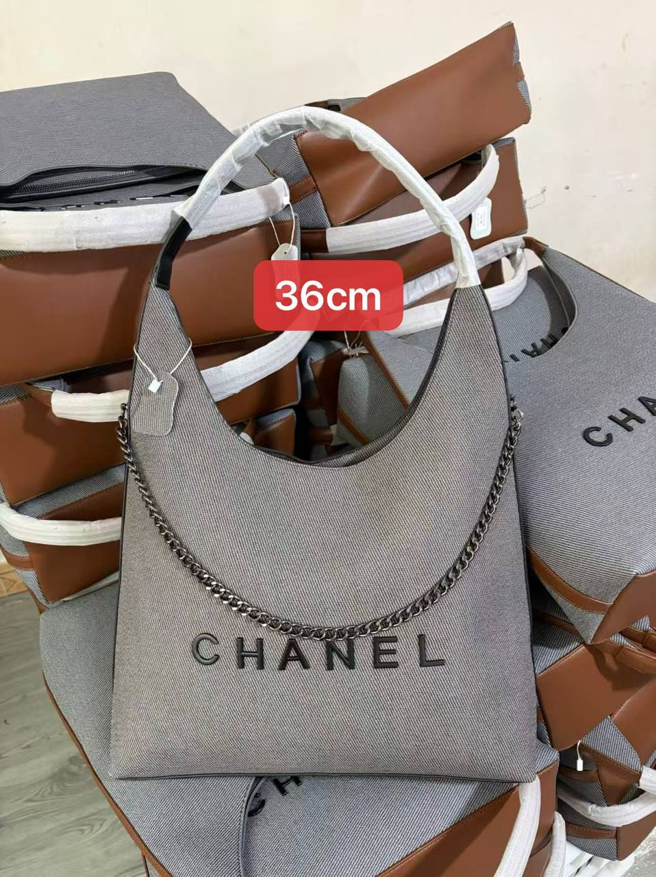 Chanel
95 dhs✅
Zain102
♥️♥️♥️