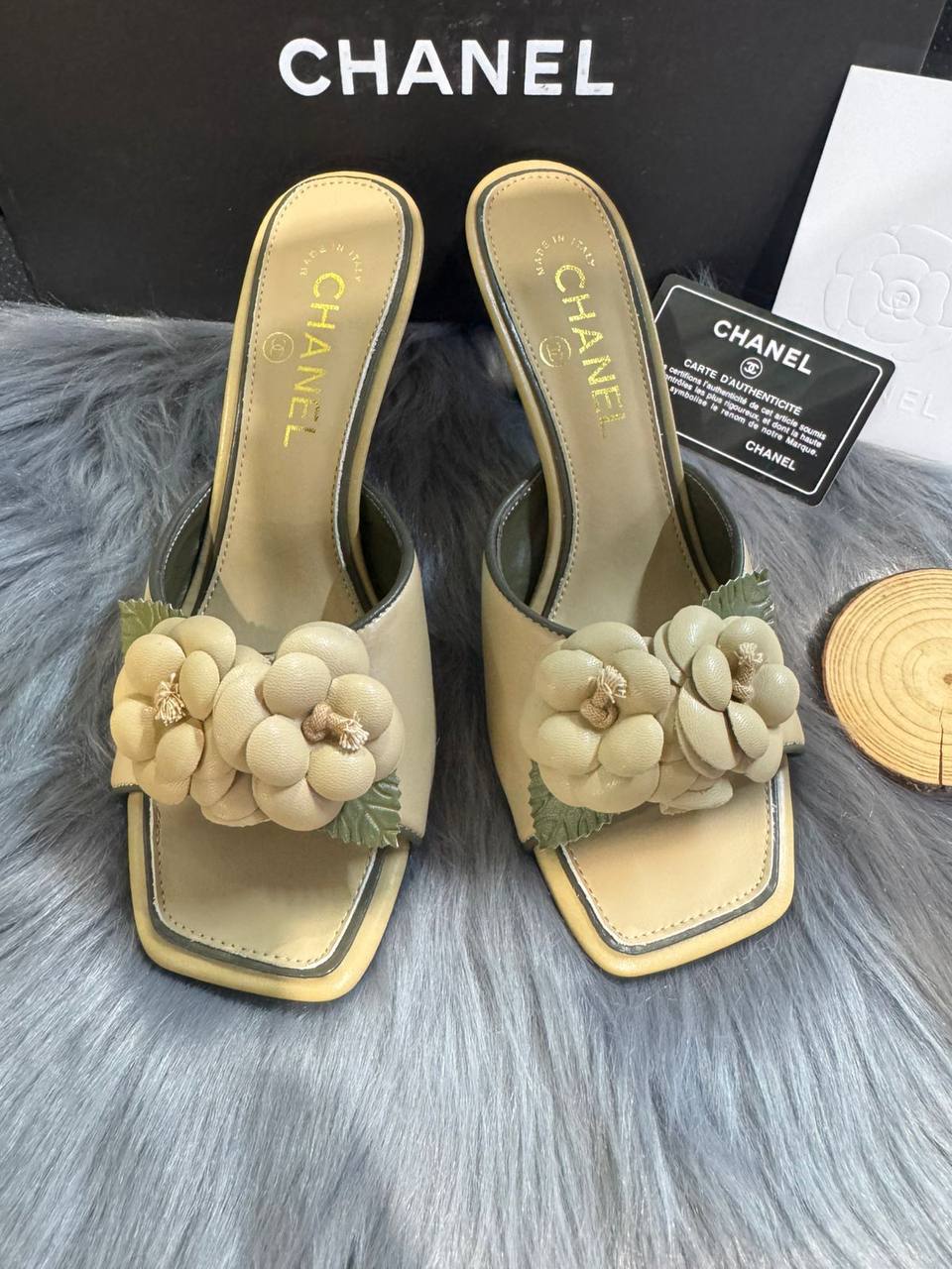 Chanel
QUALITY…master🤗
SIZE ……… 36-42🥳
280 dhs✅
Zain119
♥️♥️♥️