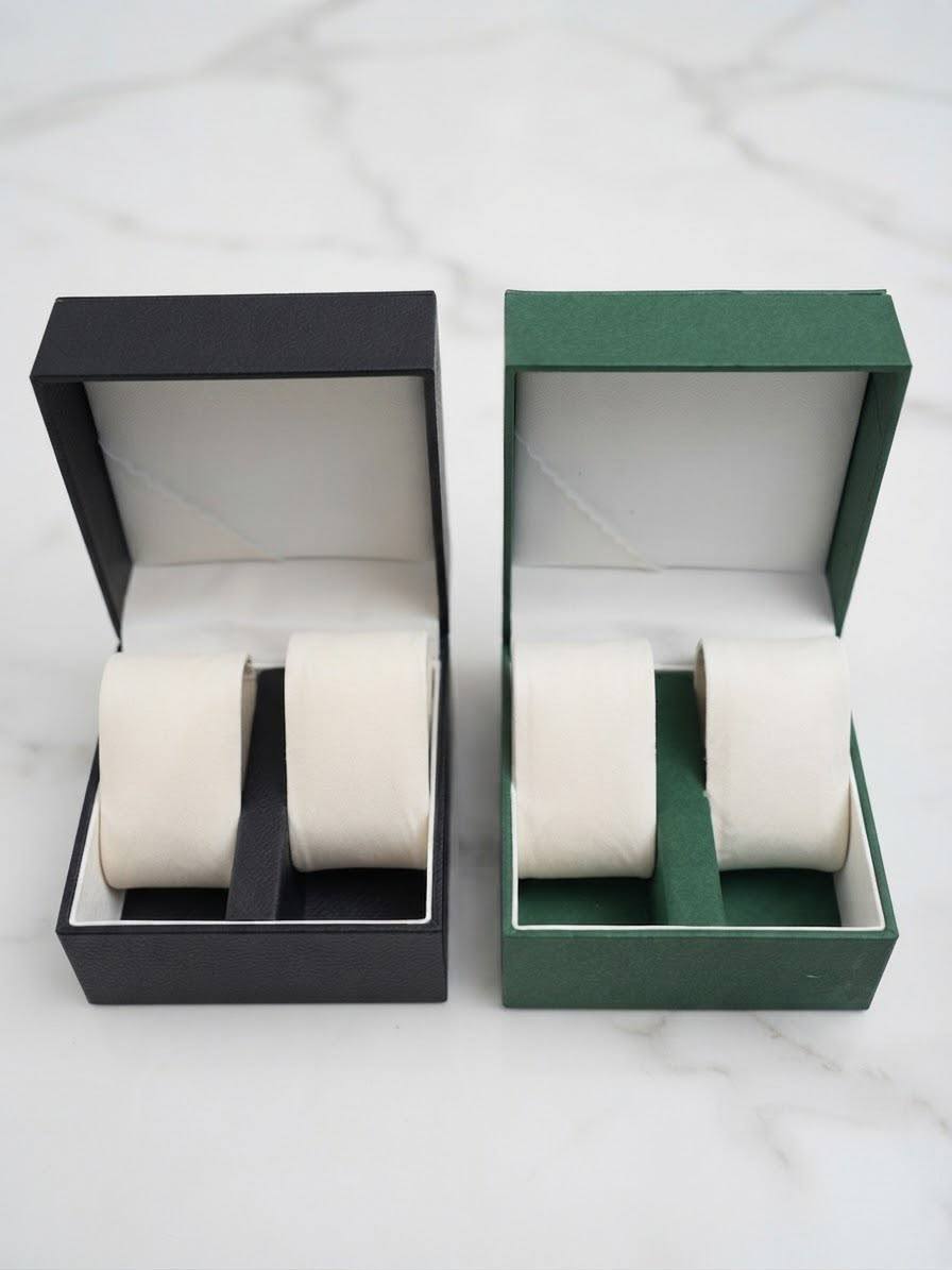 Small watch 📦 Box
20 DHS🇦🇪🇦🇪🇦🇪
Zain40
♥️♥️♥️