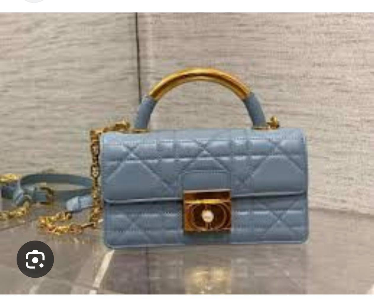 DIOR
good quality
95 dhs✅
Zain200
❣️❣️❣️