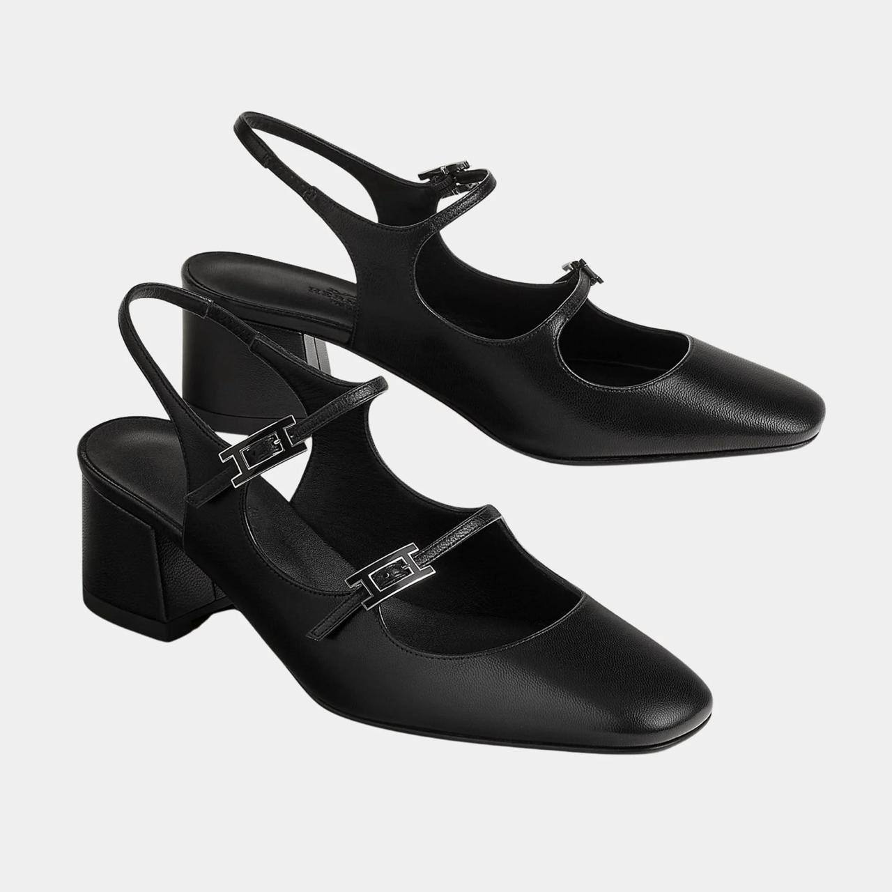 Hermes 5cm
Size 36-37-38-39-40-41
110 dhs🪙
Zain86
♥️♥️♥️