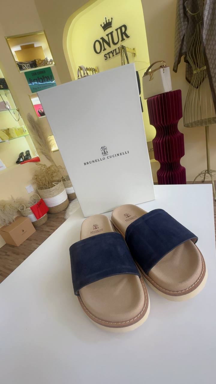 Brunello
120 dhs
Zain55
♥️♥️♥️
Zc