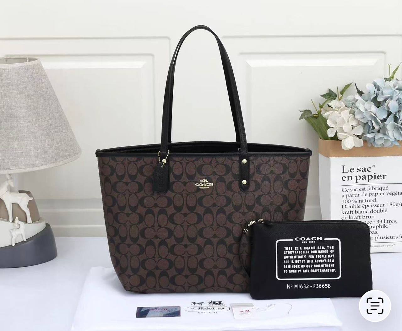COACH
GOOD QUALITY DOUBLE FACE
115 dhs✅
Zain39
♥️♥️♥️