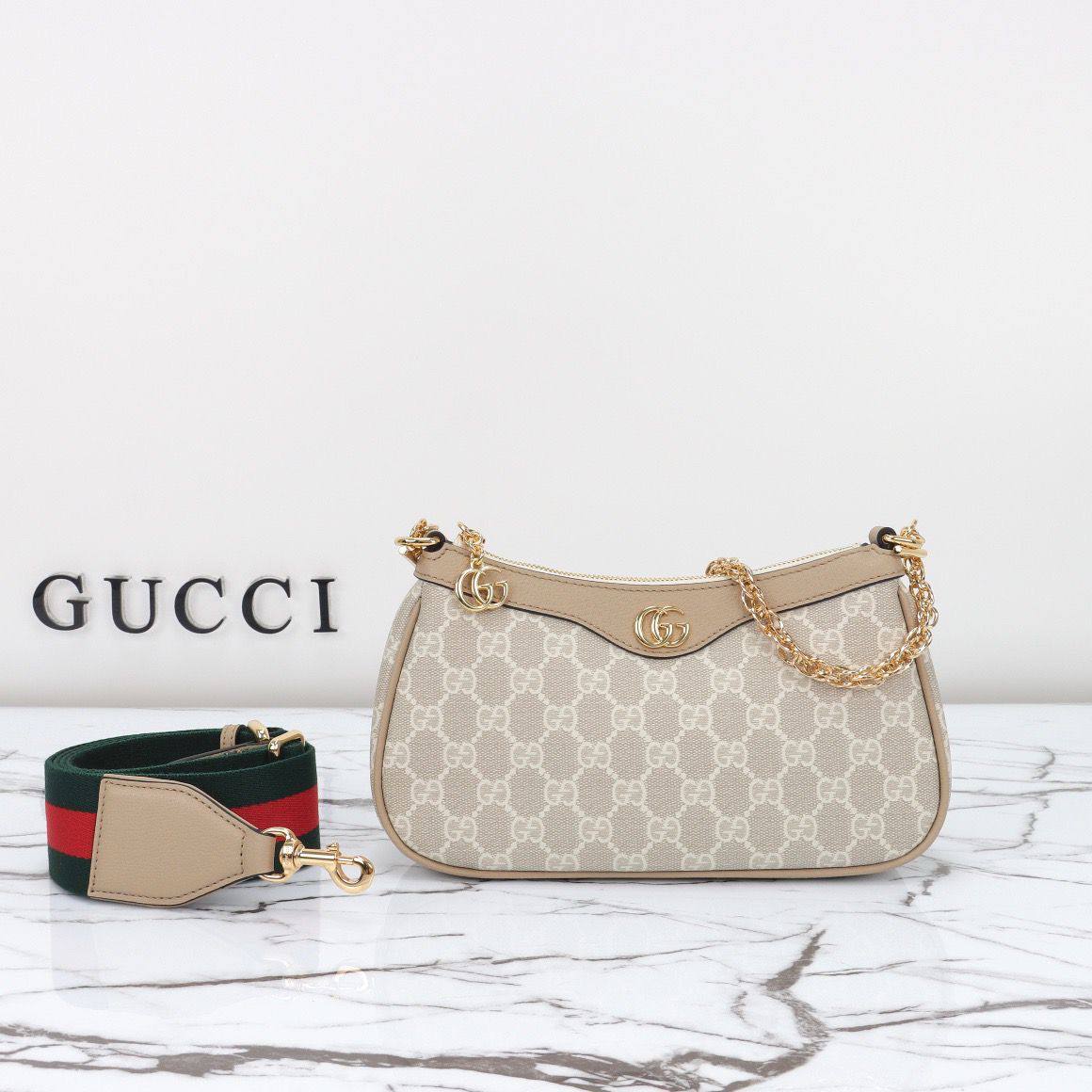 Gucci Master
For Price 👇 WTSP Text Zain 0568585901
Zain192
♥️♥️♥️