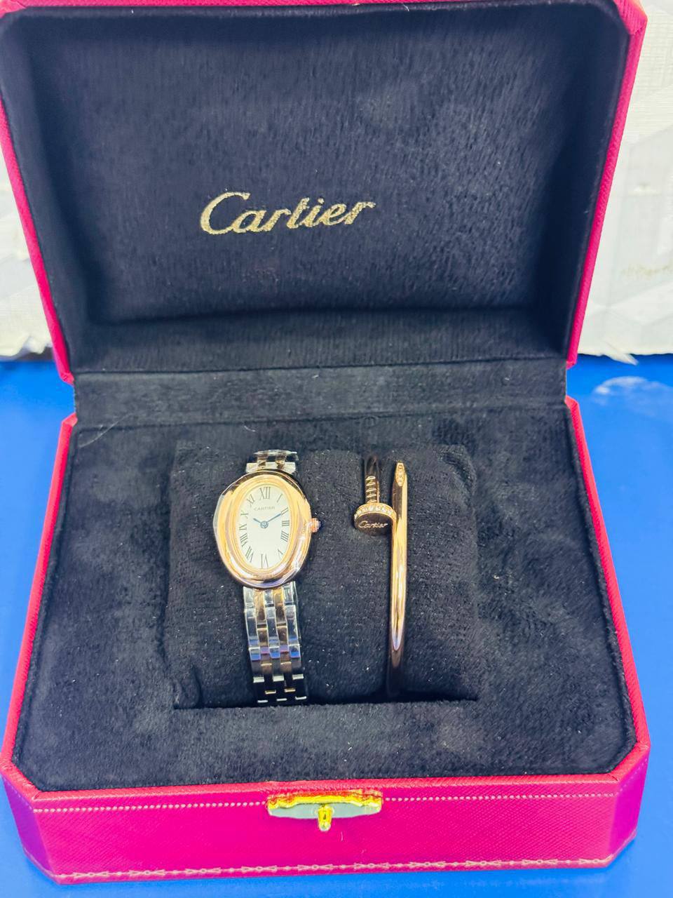 Cartier ladies
good quality watch
with bangel with original box
🎁🎁🎁
140 dhs❣️
Zain08
♥️♥️♥️