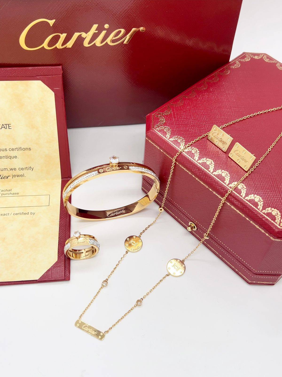 Stainless steel SET 💯*
Necklace ❤️🩹
Earring 🍁
Breslat ❣️
Ring 💍
With normal boxes 📦
And paper bag 🛍️
45 dhs❣️
Zain216
♥️♥️♥️