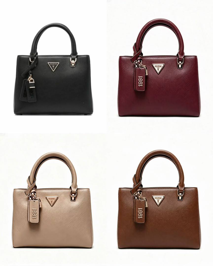 Prada
130 dhs🇦🇪🇦🇪
size:24cm
High-quality with box
Zain35
♥️♥️♥️