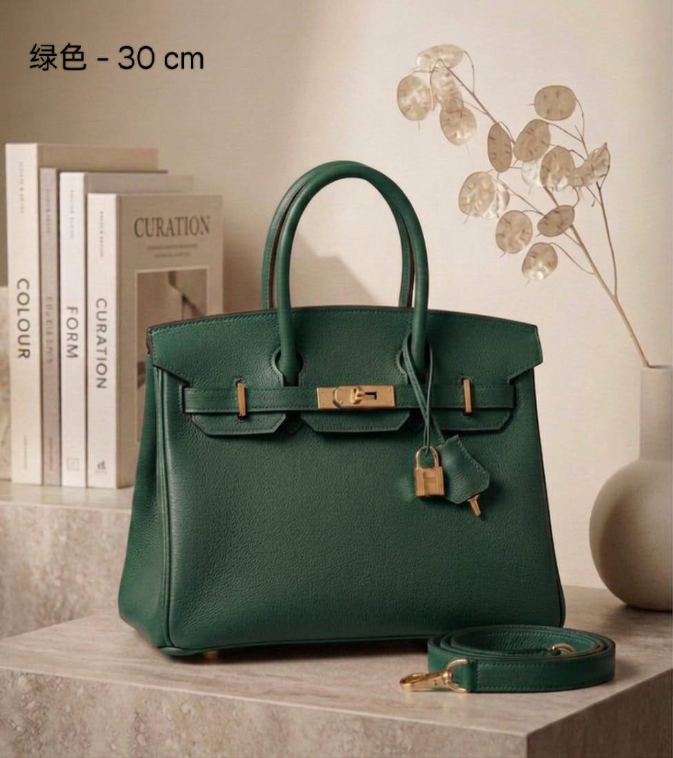 HERMES ʙɪʀᴋɪɴs
ᴛᴏɢᴏ ʟᴇᴀᴛʜᴇʀ ᴍᴀᴛᴇʀɪᴀʟ
ɢᴏʟᴅ ʜᴀʀᴅᴡᴀʀᴇ
ᴡɪᴛʜ ʟᴏɴɢ ʙᴇʟᴛ sᴛʀᴀᴘ
sɪᴢᴇ : 30 cm
120 dhs✅
Zain31
♥️♥️♥️