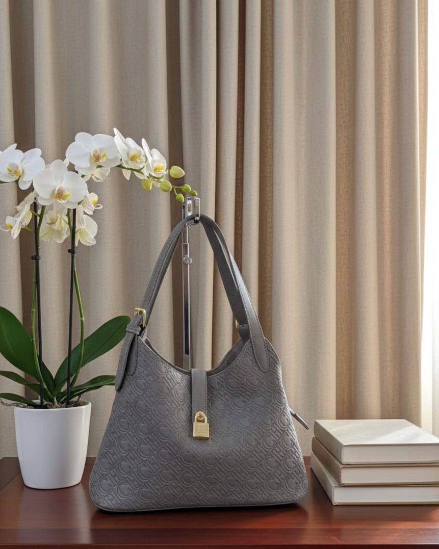CH
new arrival
30cm
100 dhs🪙🌨️
Zain44
♥️♥️♥️