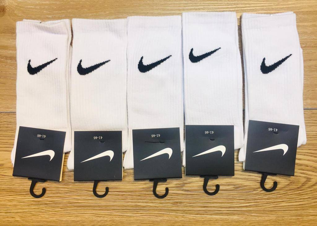 Now available
One packet 10 pair
Long
55 dhs💓
Zain138
♥️♥️♥️