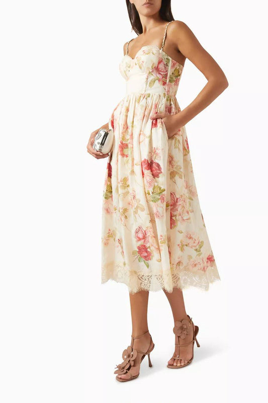 ZIMMERMANN NEW
💯 % LINEN✨
✨VIP quality 😍
Sizes; 0-1-2-3
1250 dhs✅
Zain287
♥️♥️♥️