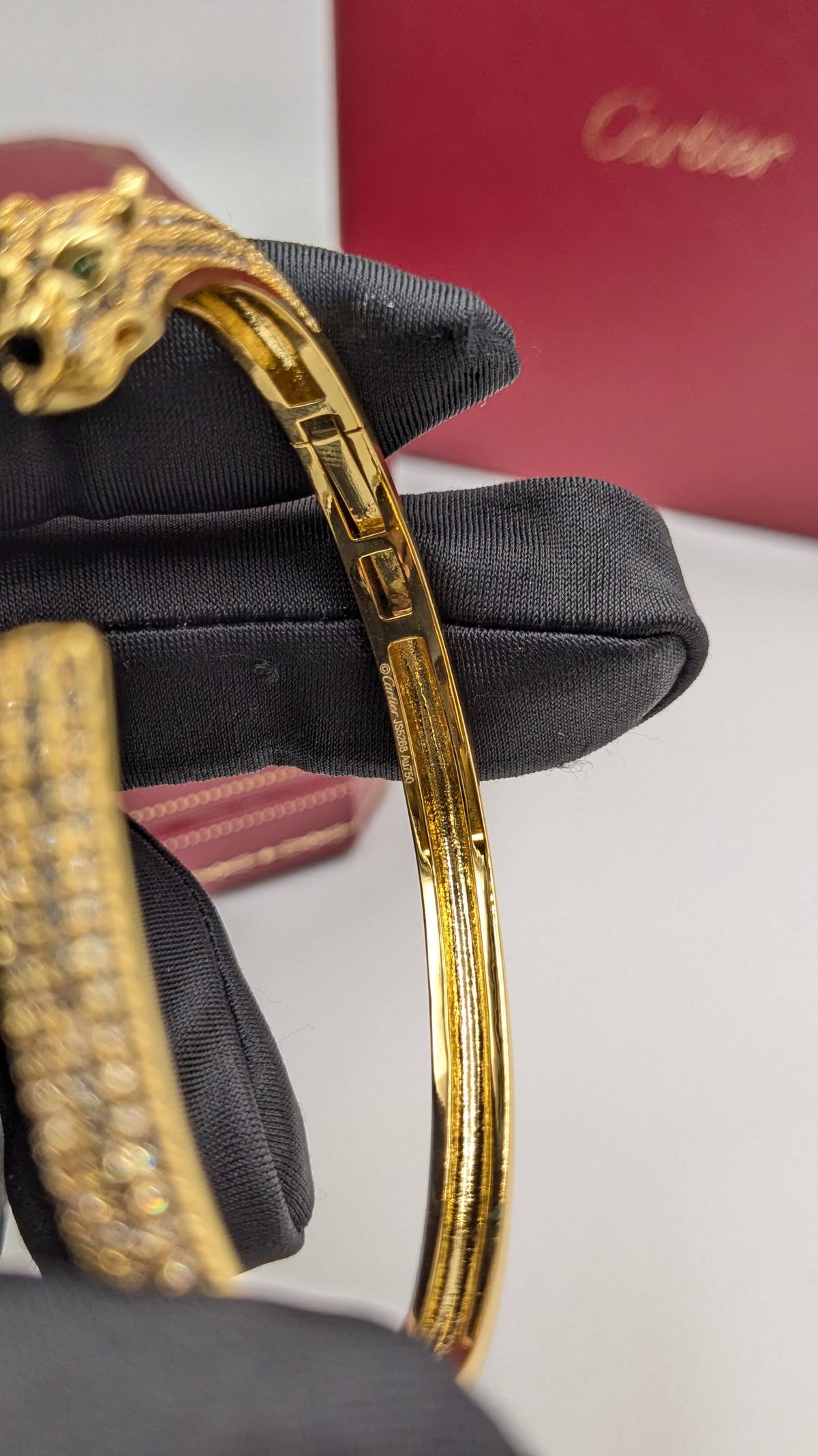 Cartier
Master Quality
Bracelet
120 dhs🇦🇪🇦🇪 with normal box
140 dhs🇦🇪🇦🇪 with Good Box
200 dhs🇦🇪🇦🇪with Master Box 🎁
Zain210
♥️♥️♥️