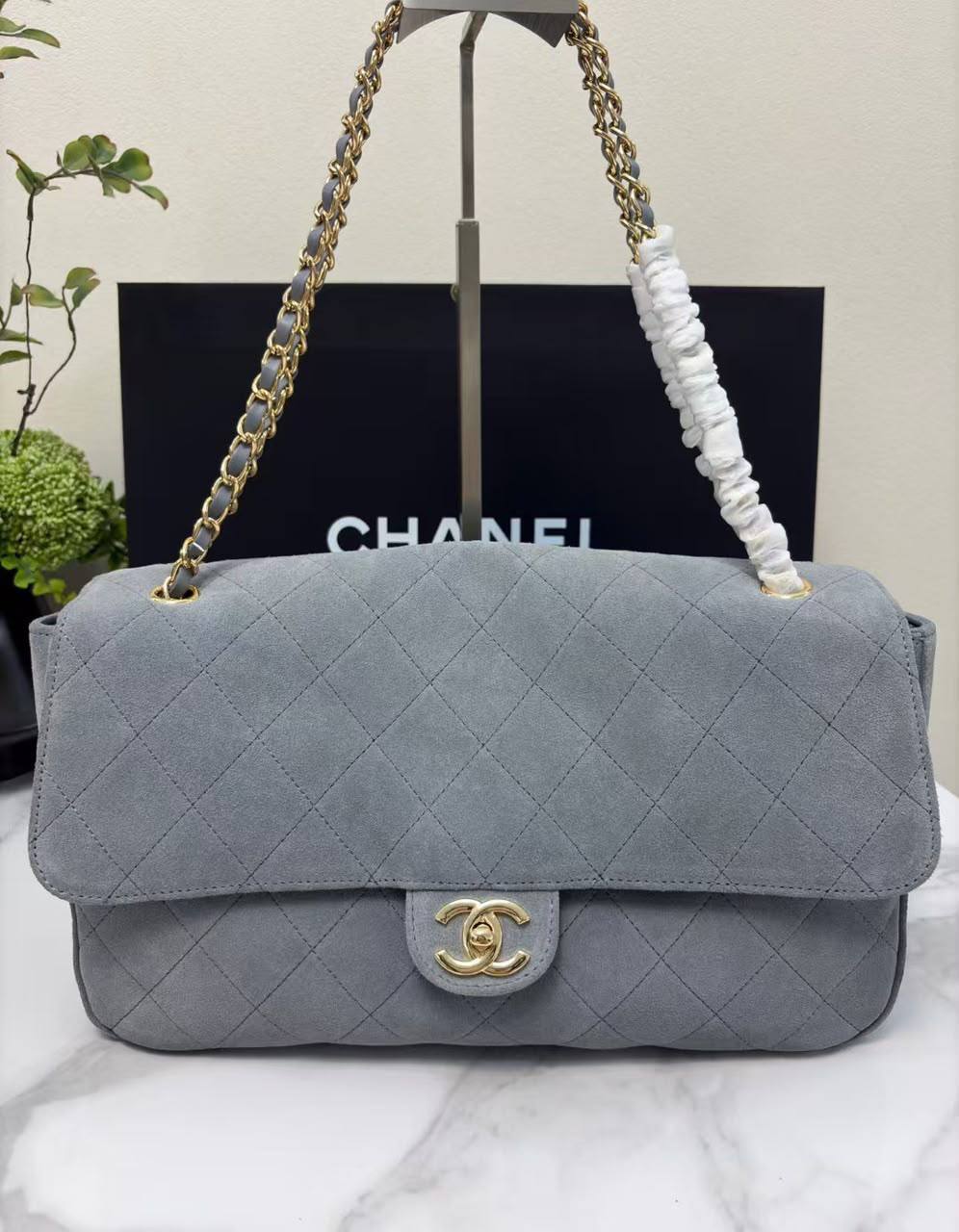 Chanel new arrival
340 dhs
32cm
Zain228
♥️♥️♥️