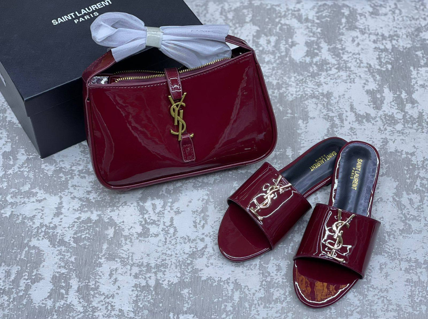 YSL
Bag&shoes. Set.
170 dhs🗽
Size 36 to 41
Zain175
♥️♥️♥️