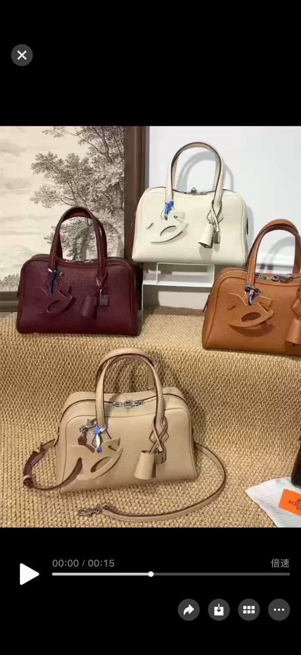 Hermes
with box
🎁🎁🎁
105 dhs🪙
Zain143
♥️♥️♥️