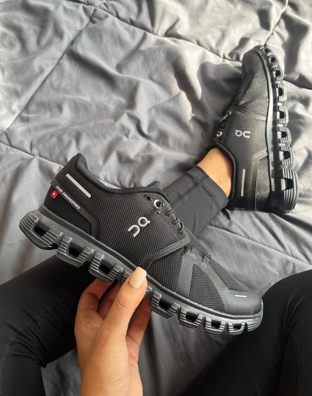 On Running Cloud 6 All ,
Size 36-45 ,
220 dhs❣️
Zain18
♥️♥️♥️