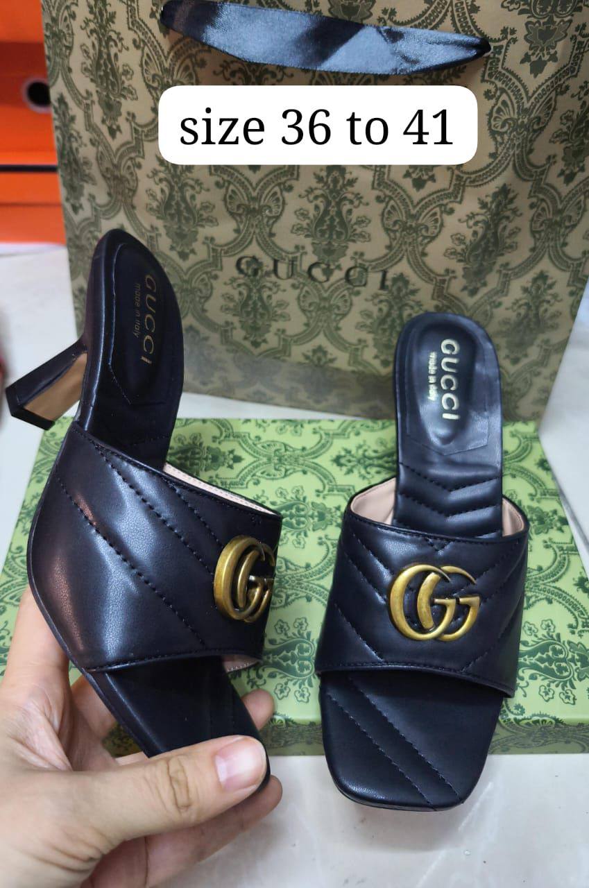 Gucci
Size 36 to 41
85 dhs💓
Zain146
♥️♥️♥️