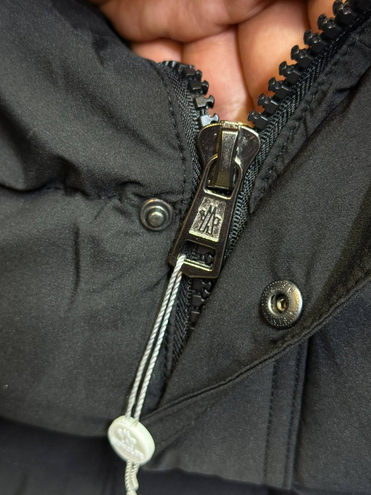 MONCLER
Super Master quality
Sizes:S M L XL 2XL
1300 dhs🇦🇪🇦🇪
Zain330
♥️♥️♥️