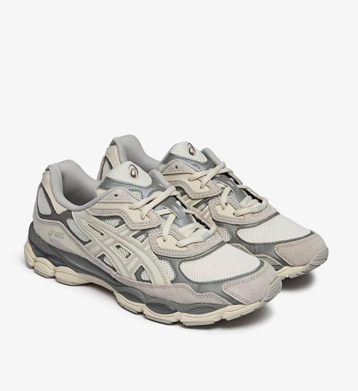 Asics Gel NYC 'Cream Oyster Grey'🩶
Size 36-45 AVAILABLE 🤩
220 dhs🪙💕
Zain242
♥️♥️♥️