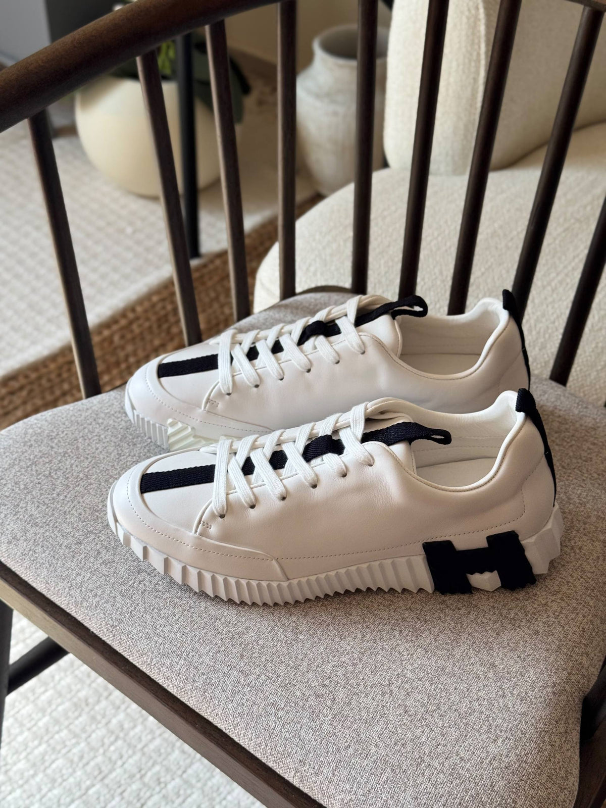 Hermes sneaker
Vip Quality
Size: 40 to 47
500 dhs🇦🇪🇦🇪
Zain185
♥️♥️♥️